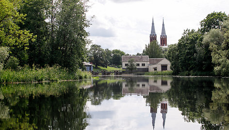 Tipių statytojo namuose