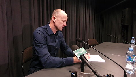 jure-zdovco-mintys-pries-akistata-su-sjasikevicium
