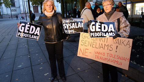 Drąsiaus Kedžio palaikymo akcija prie Kauno apygardos prokuratūros pastato