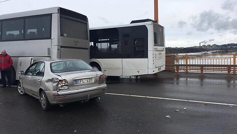 Avarija kaune sutrikdė eismą