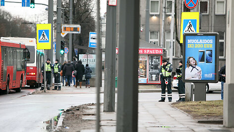 Policija Kaune kontroliavo eismą