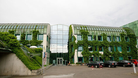 Var&scaron;uvos universiteto biblioteka