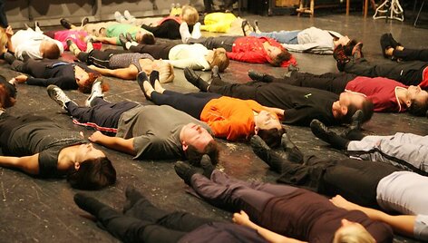 Kauno teatruose &scaron;iemet bus mažiau premjerinių spektaklių, tačiau, anot teatralų, suteiks &scaron;ansą žiūrovams aplankyti anksčiau pastatytus gerus vaidinimus.
