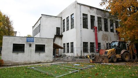 I&scaron; keliokikos metrų nukritęs statybininkas žuvo i&scaron; karto.