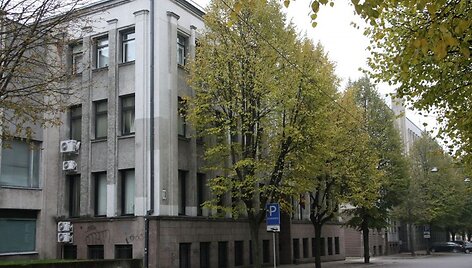 Kauno apskrities vir&scaron;ininko administracijai priklausančias patalpas siūloma perleisti Kauno miesto ir rajono savivaldybėms bei ugniagesiams.