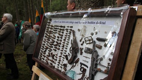 Partizanų ginklai ir daiktai