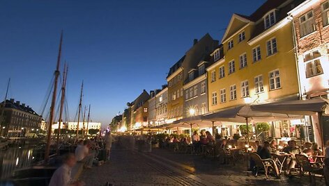 Nyhavn uostas naktį