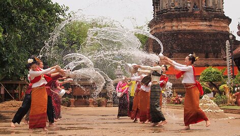Songkrano festivalis Tailande 