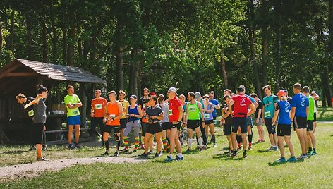 Bėgimas gamtoje &bdquo;Laukinis trail turas 2016&ldquo;