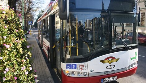 Klaipėdoje i&scaron;bandytas lenkų ekologi&scaron;kas autobusas. 