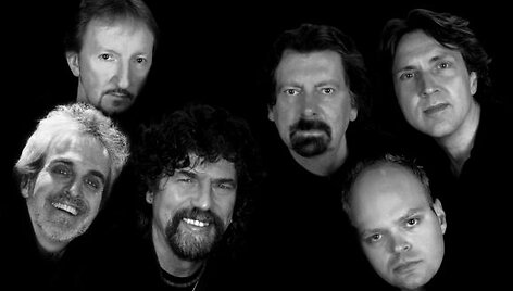 Klaipėdoes &bdquo;&Scaron;vyturio arenoje&ldquo; elektrinės roko muzikos grupė &bdquo;The Orchestra&ldquo; koncertuos rudenį. 
