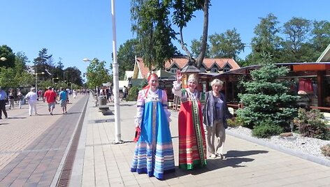 Savaitgalį Palangoje poilsiavo nemažai žmonių. 