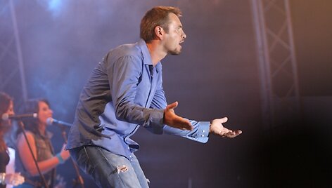 Marijono Mikutavičiaus koncertas sutraukė minias žiūrovų.