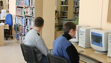 Klaipėdos miesto savivaldybės vie&scaron;oji biblioteka interneto prieigas skaitytojams įkūrė 1998-aisiais. Naujojo projekto metu pavyko senuosius kompiuterius atnaujinti moderniais.