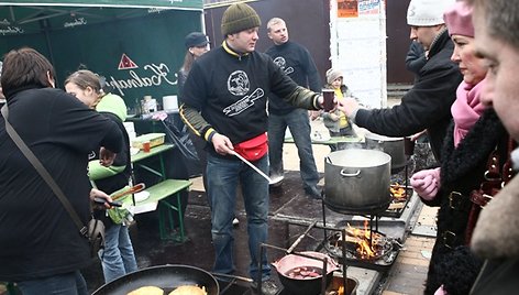 Palanga šią žiemą stintų žada nepritrūkti ir tradiciškai poilsiautojus vilios rūkytais, marinuotais ir keptais delikatesais.