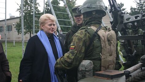 Antradienį tarptautinėse pratybose &bdquo;&Scaron;akalo akmuo&ldquo; lankėsi prezidentė D.Grybauskaitė. 