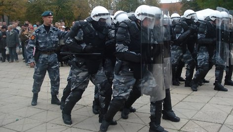 Angelų sargų dieną preigūnai Klaipėdos visuomenei surengė pasirodymus.