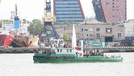 Laivų paradas Kur&scaron;ių mariose