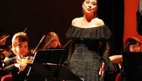 Solistė Dalia Kužmarskytė