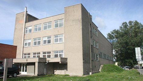Pastatas Pilies gatvėje, kur įrengta sporto salė, perduotas Klaipėdos miesto savivaldybės žinion.