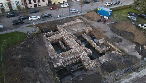 &Scaron;v. Jono bažnyčios pamatų atodanga. R. Nabažaitės archeologiniai tyrimai, 2021 