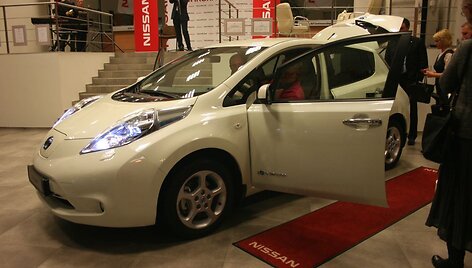 &bdquo;Nissan Leaf&ldquo; elektromobilis pristatytas ir klaipėdiečiams. 