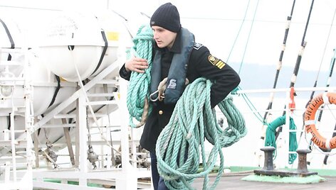 &bdquo;Kruzenshtern&ldquo; burlaivis atsivėrė lankytojams