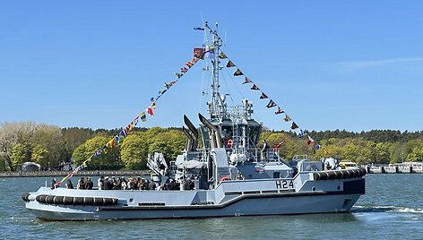 Karinių jūrų pajėgų laivas &bdquo;Lokys&ldquo;
