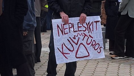 Klaipėdoje į protestą renkasi studentai