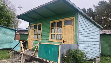 Mediniai nameliai &Scaron;ventosios bažnyčios pa&scaron;onėje 