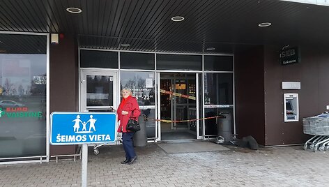Gargžduose dėl nedidelio gaisro neveikė &bdquo;Maxima&ldquo;