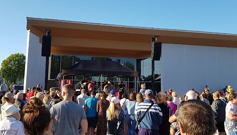 &Scaron;ventojoje atidaryta rekonstruota aik&scaron;tė.