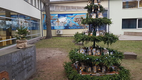 I&scaron;skirtinė eglutė: ant &scaron;akų &ndash; Klaipėdos gyvenimas