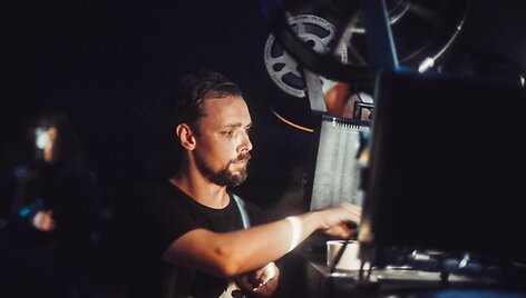 Nidoje &ndash; eksperimentinio kino ir meno festivalis Suspaustas laikas 