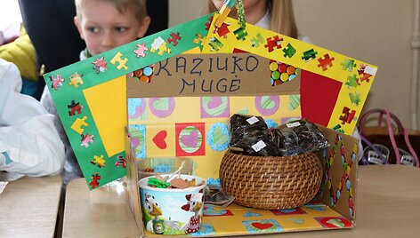 Kaziuko mugės akimirkos Klaipėdos &bdquo;Vitės&ldquo; mokykloje.