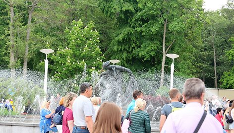 Palanga atidaro sezoną: poilsiautojai laukia žadėto karščio