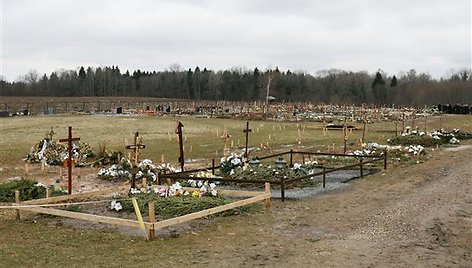 Laidojimo vietų Kaune sparčiai mažėja. 