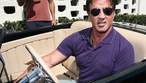 Aktorių Sylvesterio Stallone ir  Arnoldo Schwarzeneggerio susitikimas