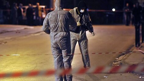 Ap&scaron;audė policininkus