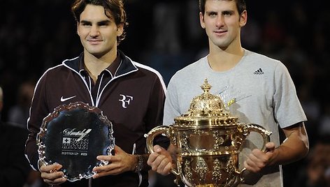 Novakas Djokovičius įveikė pajėgiausią planetos tenisininką Rogerį Federerį