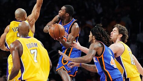 &bdquo;Knicks&ldquo; nusileido čempionams