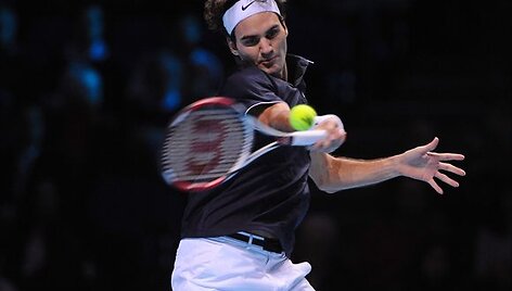 J.M.del Potro pergalė