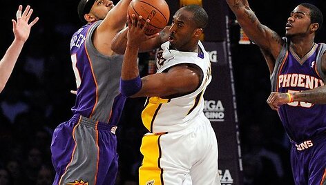  &bdquo;Lakers&ldquo; pergalė