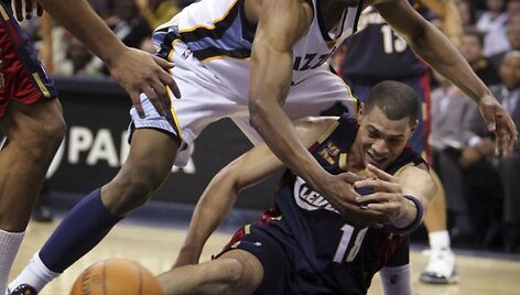 &bdquo;Cavaliers&ldquo; ir &bdquo;Grizzlies&ldquo; rungtynių akimirkos