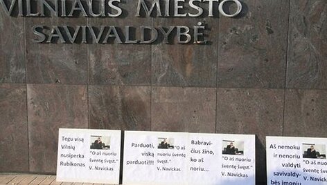 Surengta akcija prie Vilniaus miesto savivaldybės