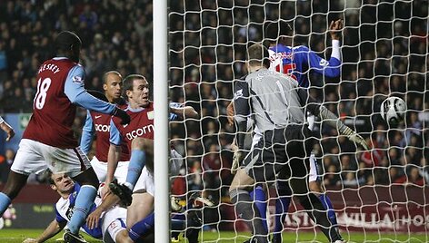 &bdquo;Aston Villa&ldquo; futbolininkų triumfas