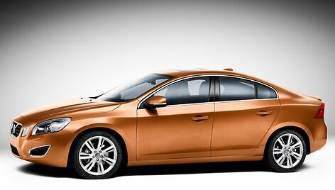 Naujasis &bdquo;Volvo S60&ldquo;