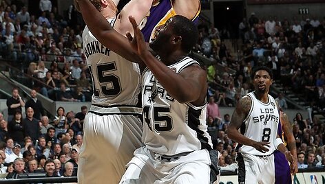&bdquo;Lakers&ldquo; pergalė