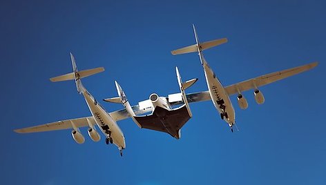 Privatus erdvėlaivis „Virgin Galactic“ atliko pirmąjį bandomąjį skrydį