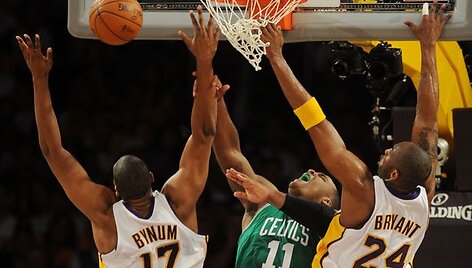 Bostono &bdquo;Celtics&ldquo; pergalė